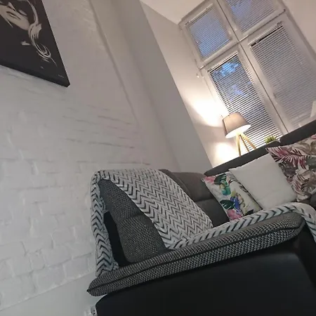 Bridge Of Love Apartman